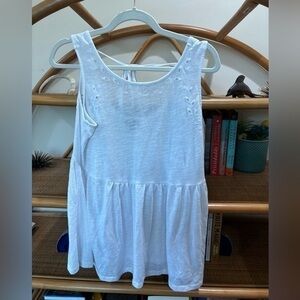 5/$25 Torrid tank eyelet detail women’s large